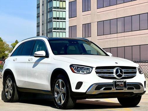 Polar White 2022 Mercedes-Benz GLC 300 4MATIC