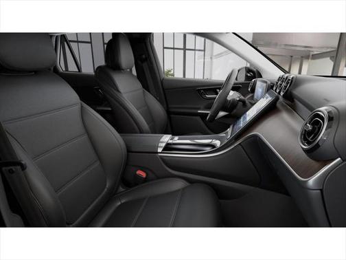 2025 Mercedes-Benz GLC 350e Base