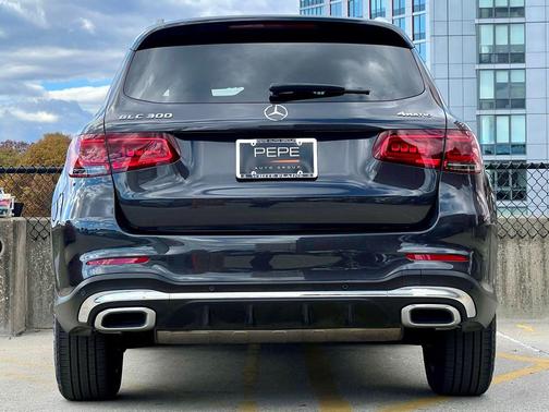 2022 Mercedes-Benz GLC 300 4MATIC