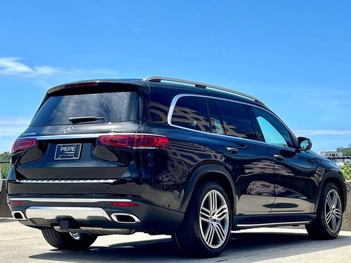2022 Mercedes-Benz GLS 450 4MATIC