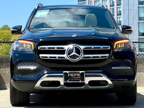 Black 2023 Mercedes-Benz GLS 450 4MATIC