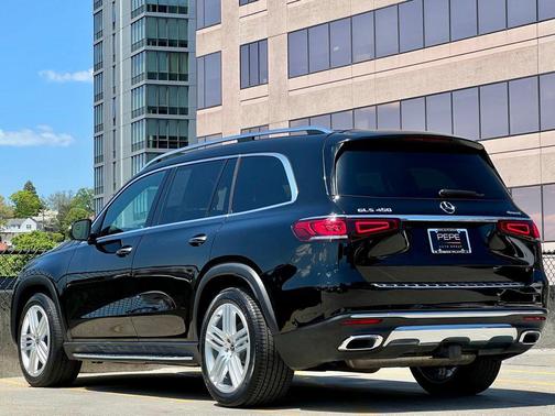 Black 2023 Mercedes-Benz GLS 450 4MATIC