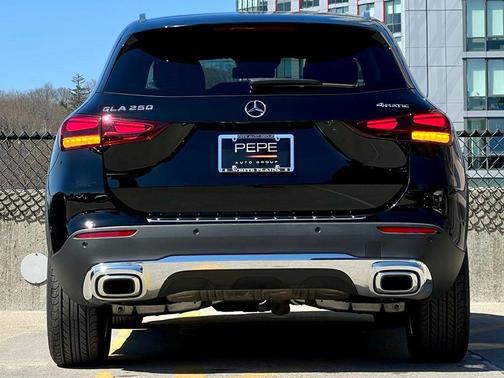 2026 Mercedes-Benz GLA 250 4MATIC