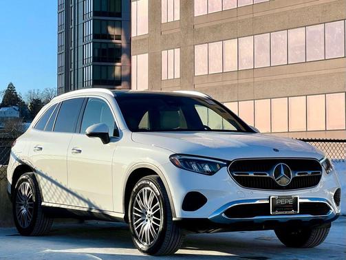 2026 Mercedes-Benz GLC 300 4MATIC