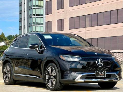 Obsidian Black Metallic 2023 Mercedes-Benz EQE 350 4MATIC