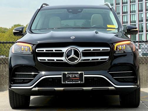 Black 2023 Mercedes-Benz GLS 450 4MATIC