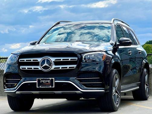 Black 2023 Mercedes-Benz GLS 450 4MATIC