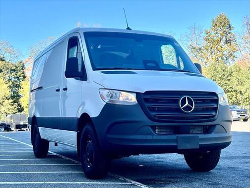 2025 Mercedes-Benz Sprinter 2500 Standard Roof