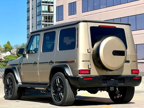 MANUFAKTUR Kalahari Gold Magno 2026 Mercedes-Benz AMG G 63 G 63 AMG
