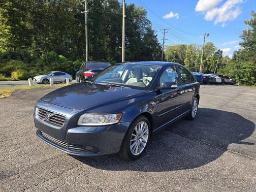 2010 Volvo S40 2.4i