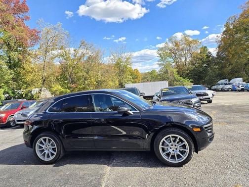 2016 Porsche Macan S