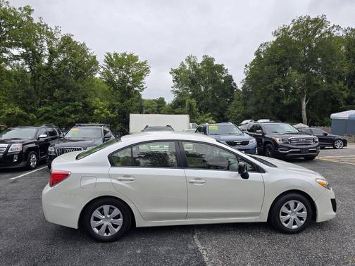 2014 Subaru Impreza 2.0i