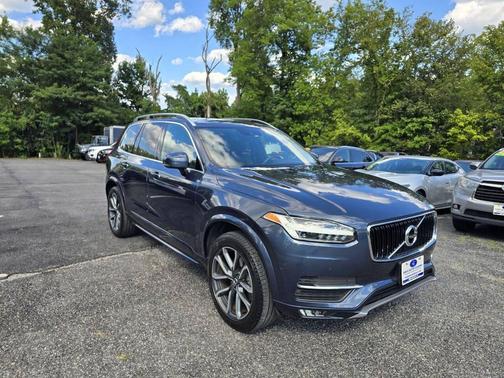 2019 Volvo XC90 T5 Momentum