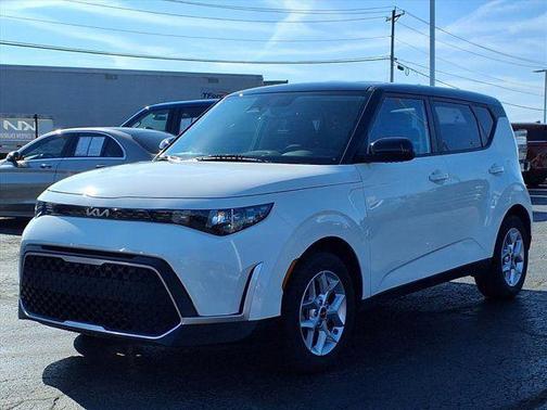 2025 Kia Soul S