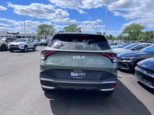 Jungle Green/Ebony Black Roof 2024 Kia Sportage S