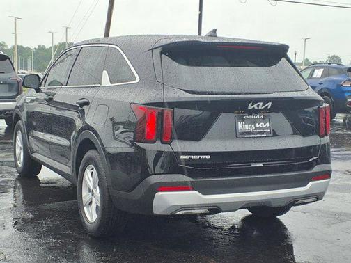 2024 Kia Sorento LX