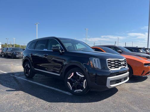 2023 Kia Telluride S