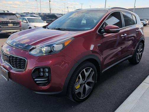 Hyper Red 2017 Kia Sportage SX Turbo