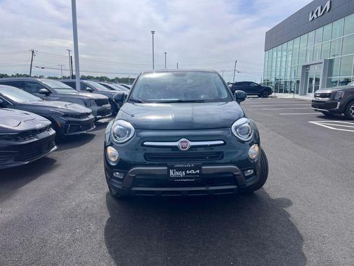 Verde Toscana (Green Metallic) 2016 FIAT 500X Trekking