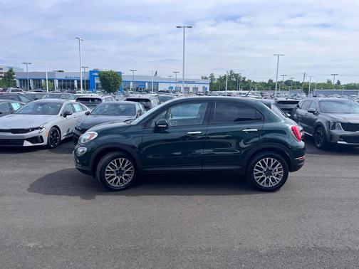 Verde Toscana (Green Metallic) 2016 FIAT 500X Trekking