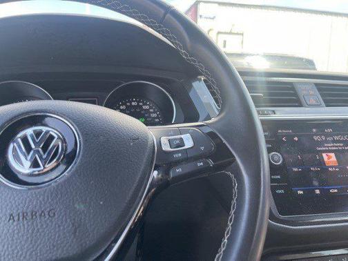 2021 Volkswagen Tiguan 2.0T SE R-Line Black 4MOTION