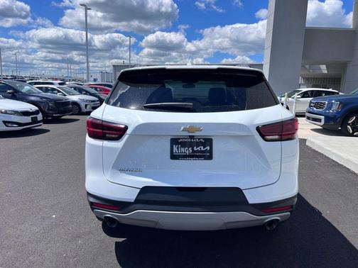 Summit White 2024 Chevrolet Blazer 2LT