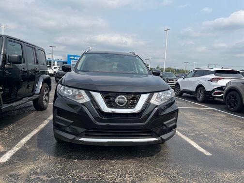 2019 Nissan Rogue S