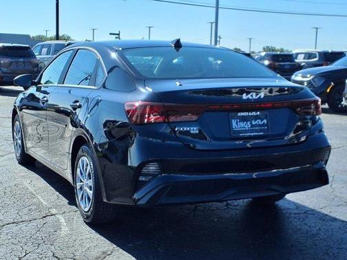 2023 Kia Forte LX