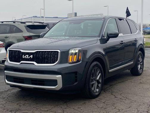 2024 Kia Telluride LX