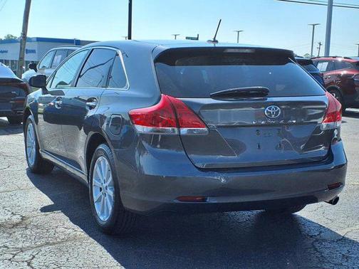 2010 Toyota Venza Base