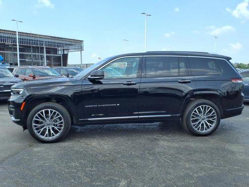2022 Jeep Grand Cherokee L Summit Reserve