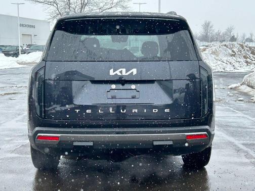 2027 Kia Telluride S