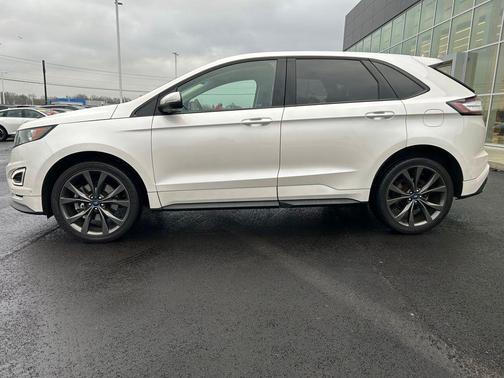 2018 Ford Edge Sport