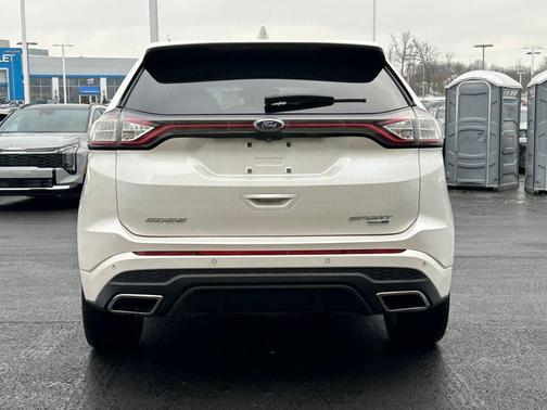 2018 Ford Edge Sport