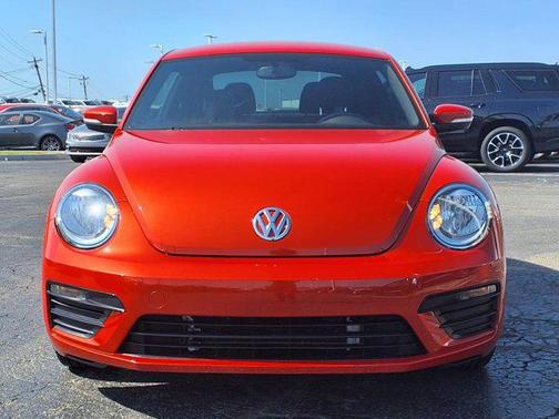 2019 Volkswagen Beetle 2.0T S