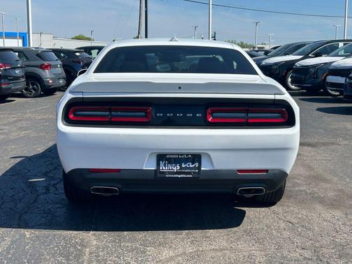 White Knuckle Clearcoat 2019 Dodge Challenger GT