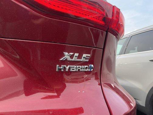 2022 Toyota Venza XLE