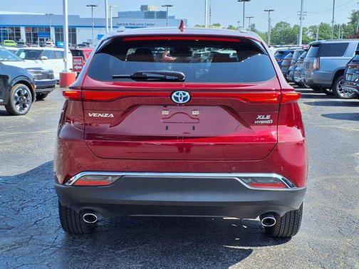 2022 Toyota Venza XLE