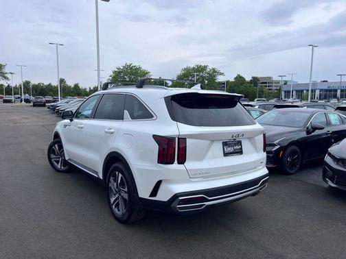 Snow White Pearl 2023 Kia Sorento Hybrid SX Prestige