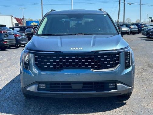 Astra Blue 2025 Kia Carnival SX