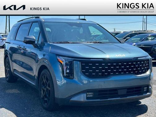 Astra Blue 2025 Kia Carnival SX