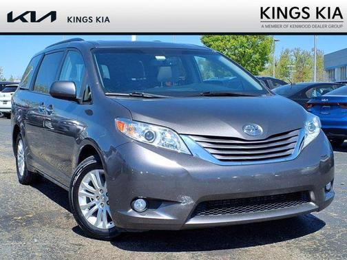 2017 Toyota Sienna L