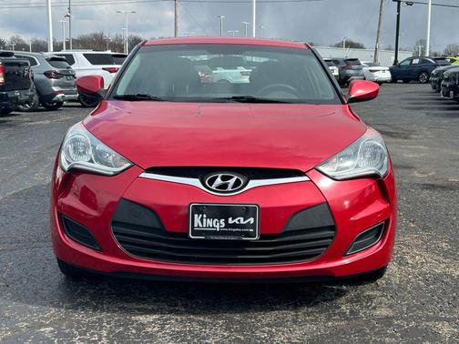 2016 Hyundai Veloster Base