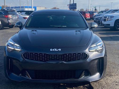2023 Kia Stinger GT-Line