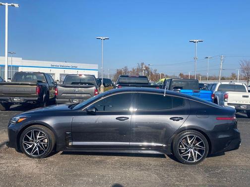 2023 Kia Stinger GT-Line