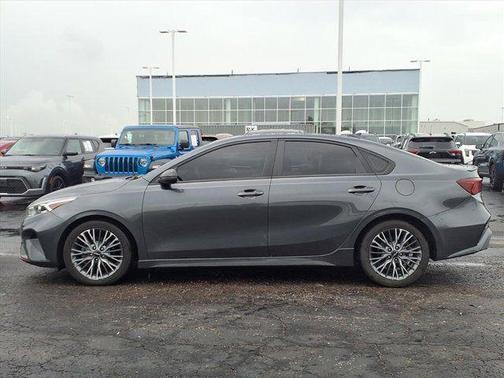 2022 Kia Forte GT-Line
