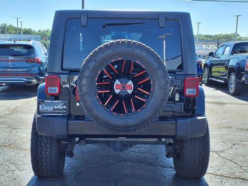 2016 Jeep Wrangler Unlimited Sahara