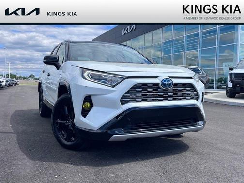 Blizzard Pearl 2020 Toyota RAV4 Hybrid SE