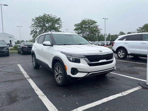2021 Kia Seltos EX