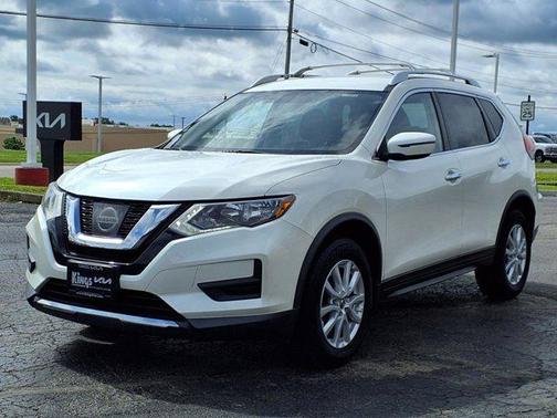 2017 Nissan Rogue SV